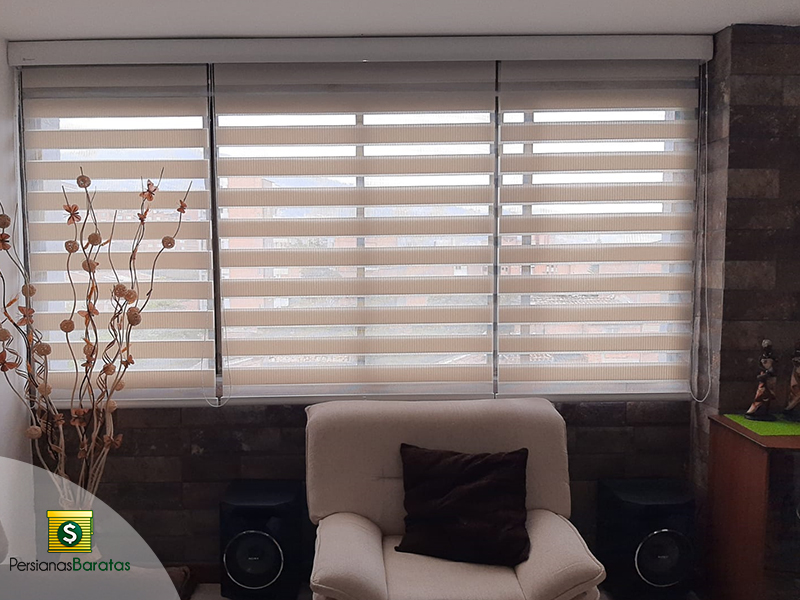 Sheer Elegance Screen