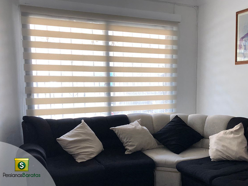 Sheer Elegance Screen