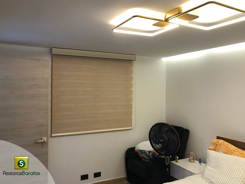 Sheer Elegance Screen